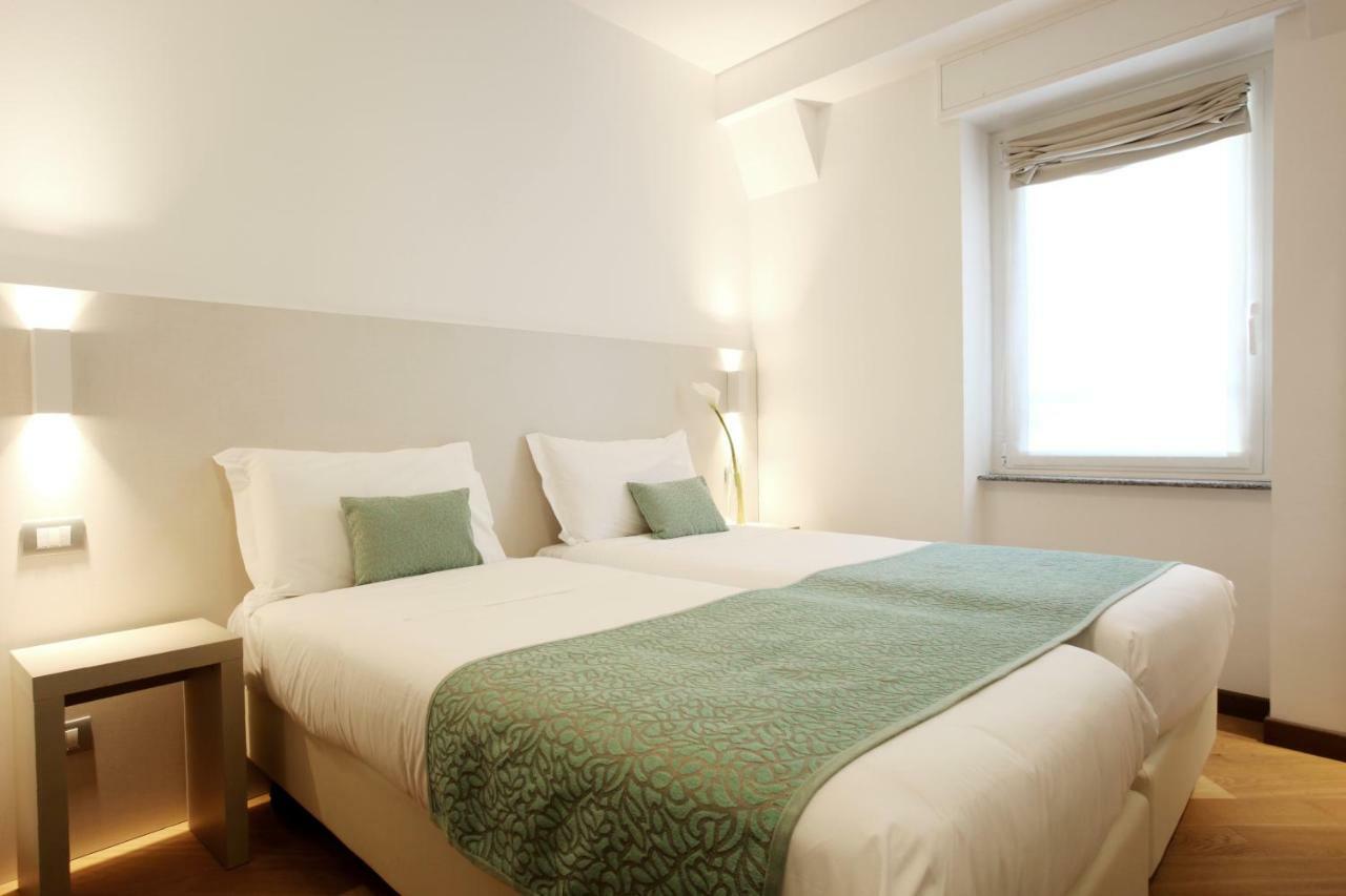 Hotel Ponti Angera Eksteriør bilde