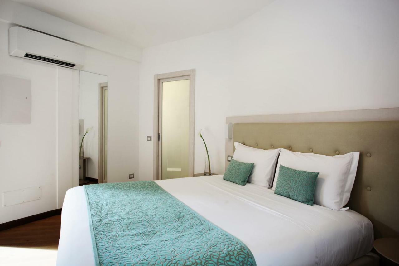 Hotel Ponti Angera Eksteriør bilde